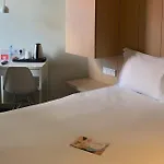 מלון Centro Saldanha 2*