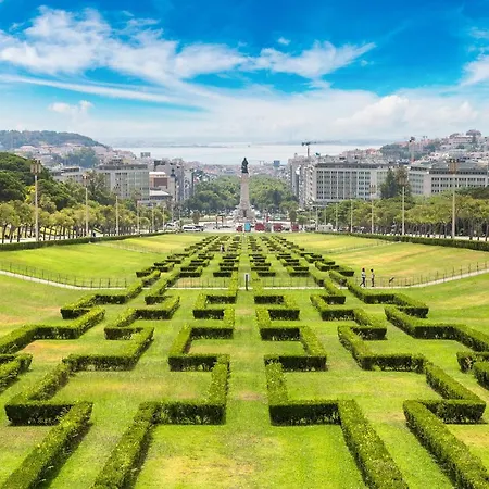 Centro Saldanha 2* Lisbon